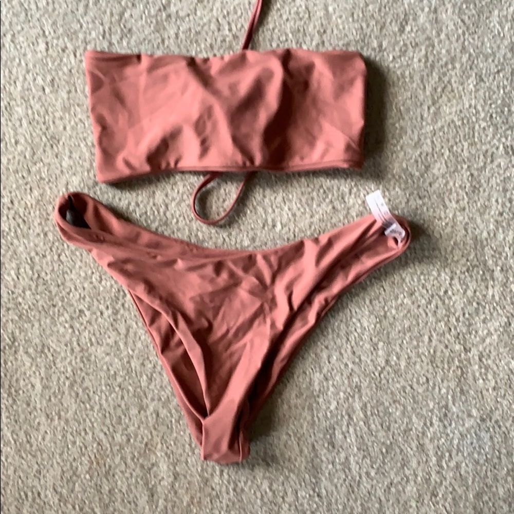 Bathing suit
